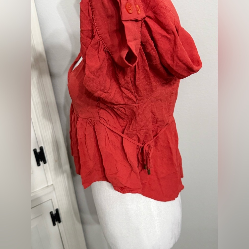 NV -Red V-Neck Ruffle Top - Picture 5 of 6